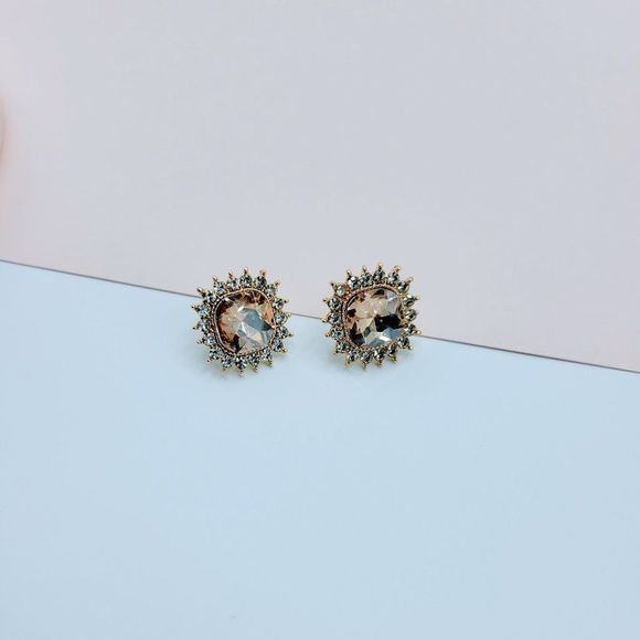 7/$35 Beige Crystal Large Stud Earrings - Picture 6 of 10